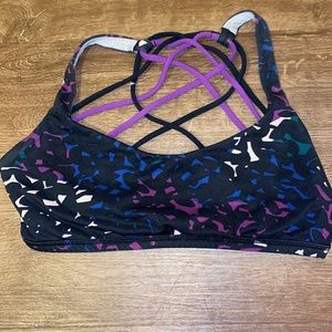 lululemon sports bra